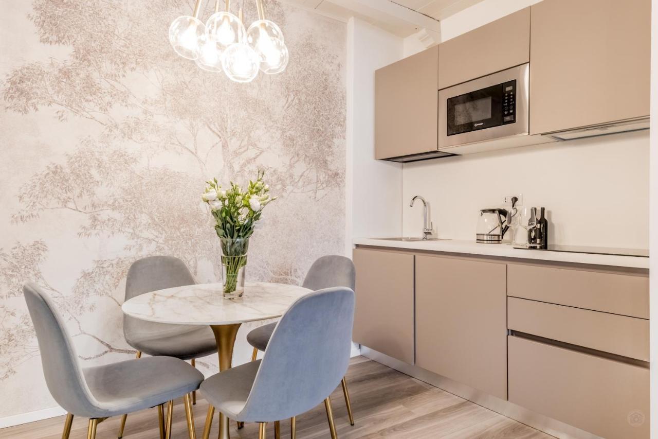 Bbhome Design Suite Apartment Over Trastevere District Rome Bagian luar foto